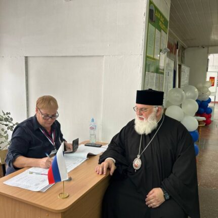 Епископ Славгородский и Каменский Антоний принял участие в выборах губернатора Алтайского края